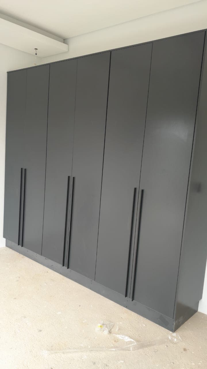 Graphite full-wall bedroom wardrobe